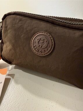 Women’s Lingky brand zippered Wristlet Purse Clutch